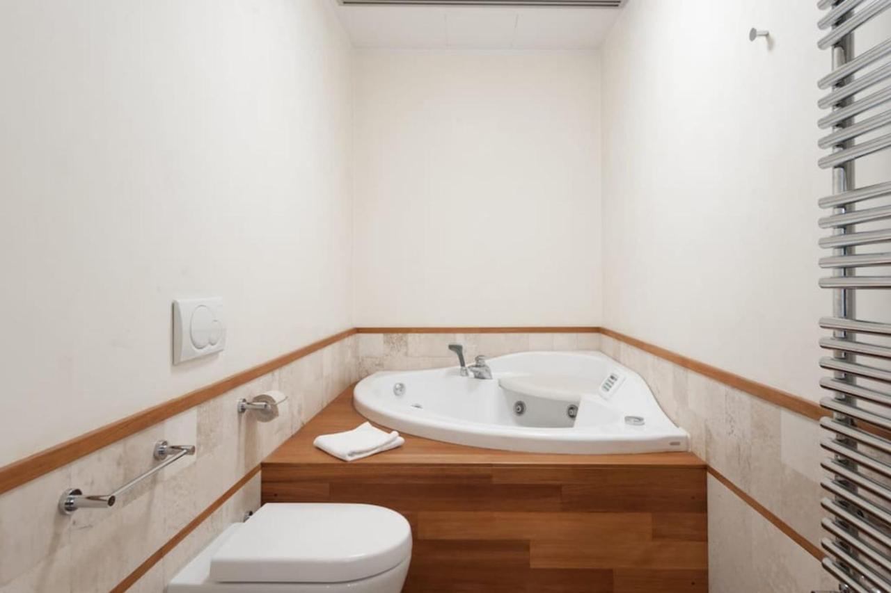 Santa Maria Novella Stylish Loft Great Location-Hosted By Sweetstay Флоренция Екстериор снимка